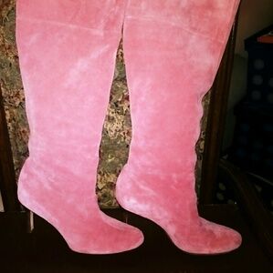 Ladies boots